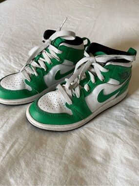 Nike Jordan Kids Green & White High-Top Sneakers